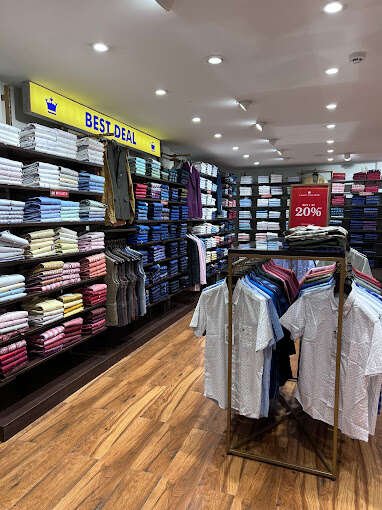 Louis Philippe Factory Outlet